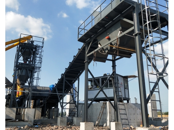 movable continuous mixing plant